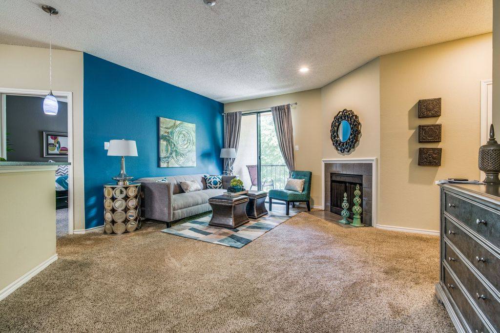 Apartment for rent at Jefferson Ridge, 5301 N Macarthur Blvd, Irving, TX 75038