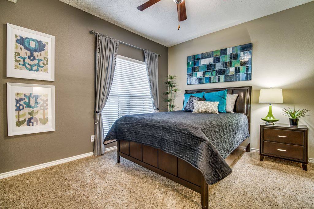 Apartment for rent at Jefferson Ridge, 5301 N Macarthur Blvd, Irving, TX 75038