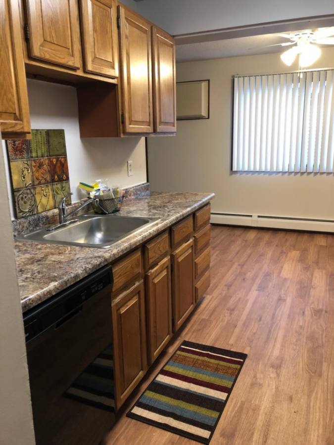 Apartment for rent at Burning Tree West, 14017 Chestnut Dr, Eden Prairie, MN 55347
