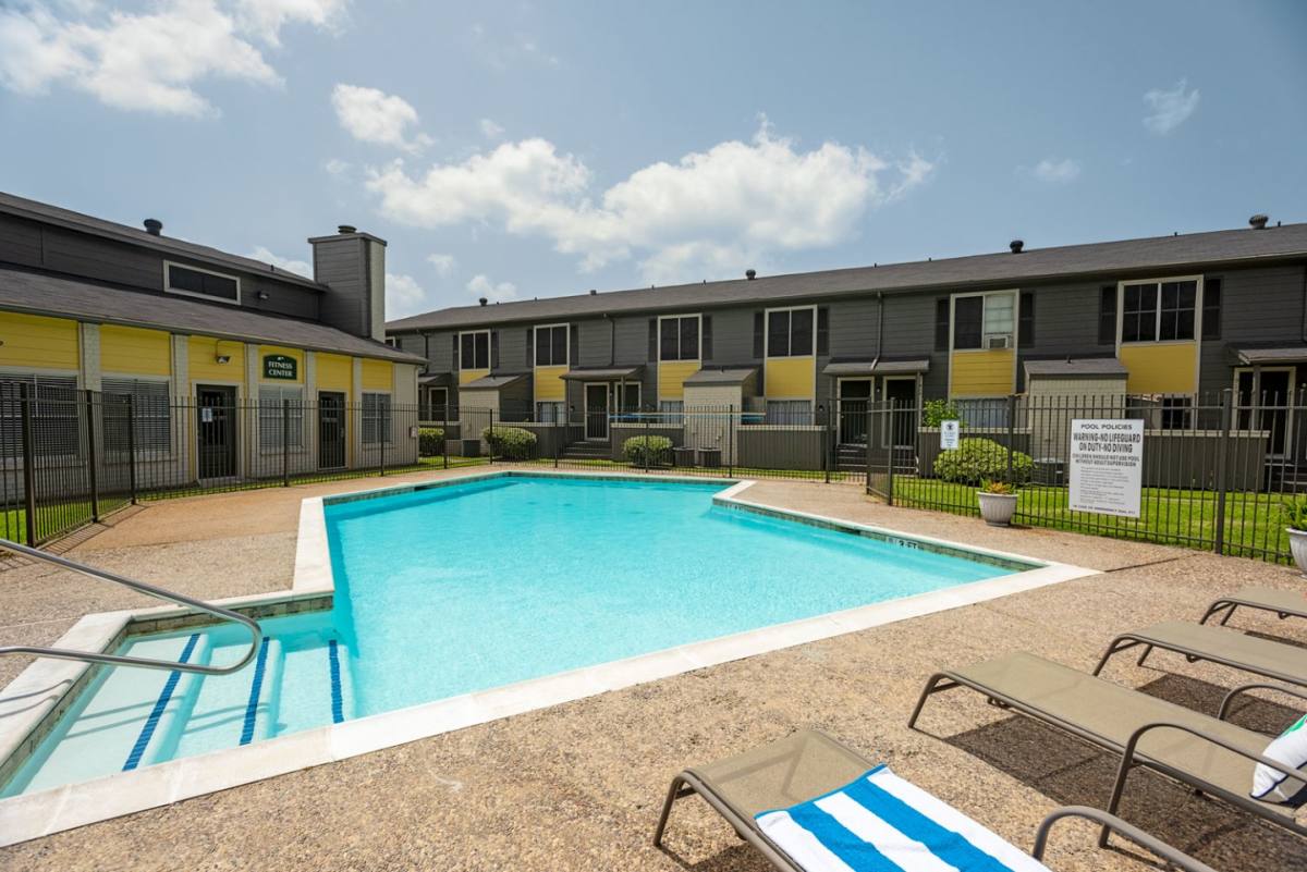 Apartment for rent at Autumn Park, 4405 N Navarro St, Victoria, TX 77904