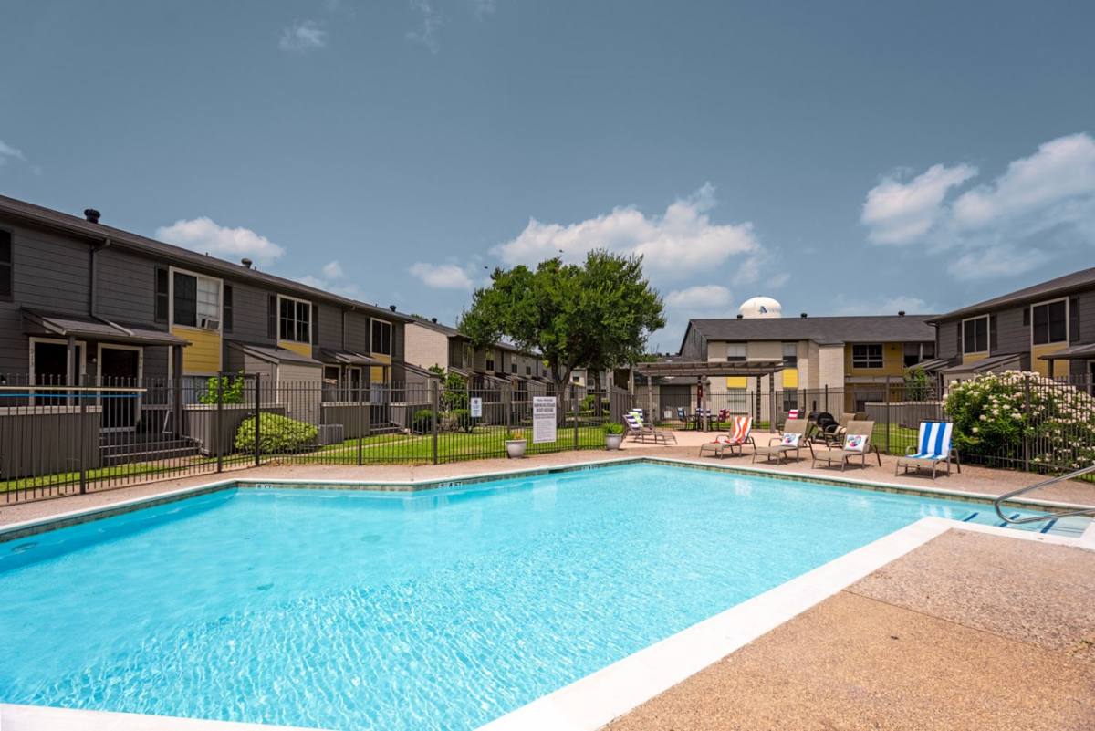 Apartment for rent at Autumn Park, 4405 N Navarro St, Victoria, TX 77904