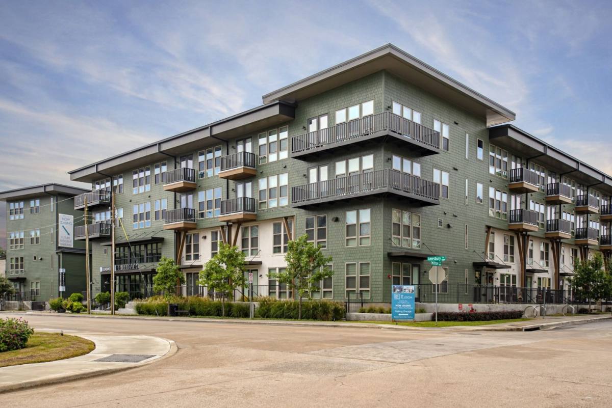 Townhouse for rent at The Ellison, 5065 Amesbury Dr, Dallas, TX 75206