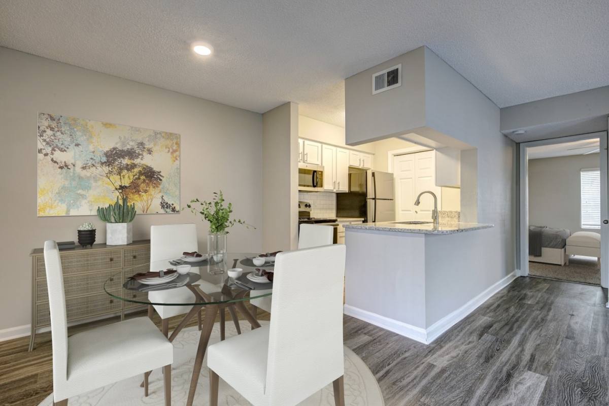 Apartment for rent at The Edge of Germantown, 1730 Hunters Trace Dr, Memphis, TN 38120