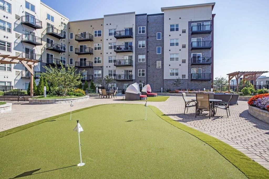 Apartment for rent at Apex 41, 2760 S Highland Ave, Lombard, IL 60148