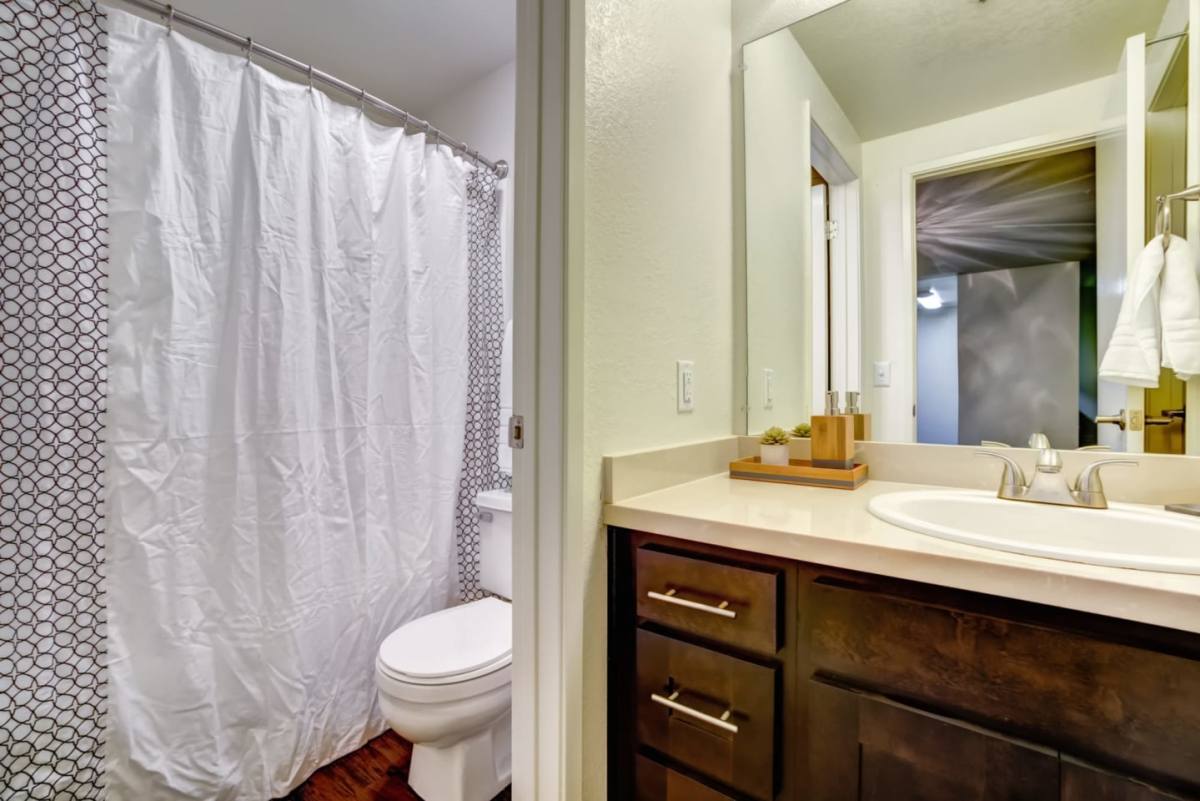 Apartment for rent at Serramonte Ridge, 862 Campus Dr, Daly City, CA 94015