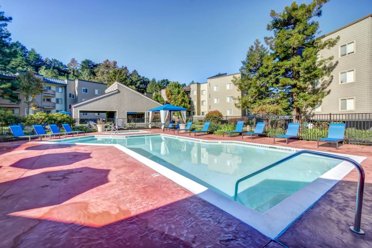 Apartment for rent at Serramonte Ridge, 862 Campus Dr, Daly City, CA 94015