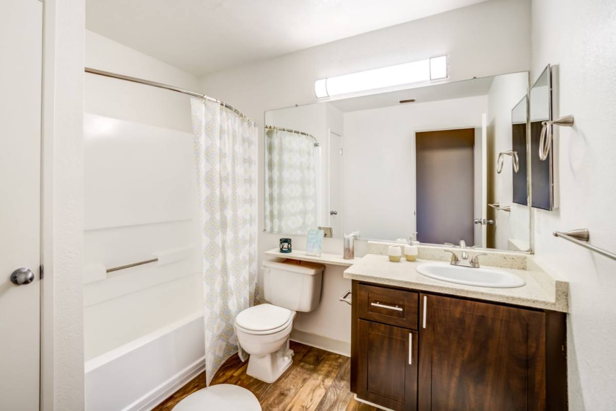 Apartment for rent at Parkside Commons, 900 143rd Ave, San Leandro, CA 94578