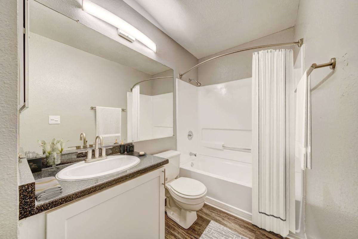 Apartment for rent at Parkside Commons, 900 143rd Ave, San Leandro, CA 94578