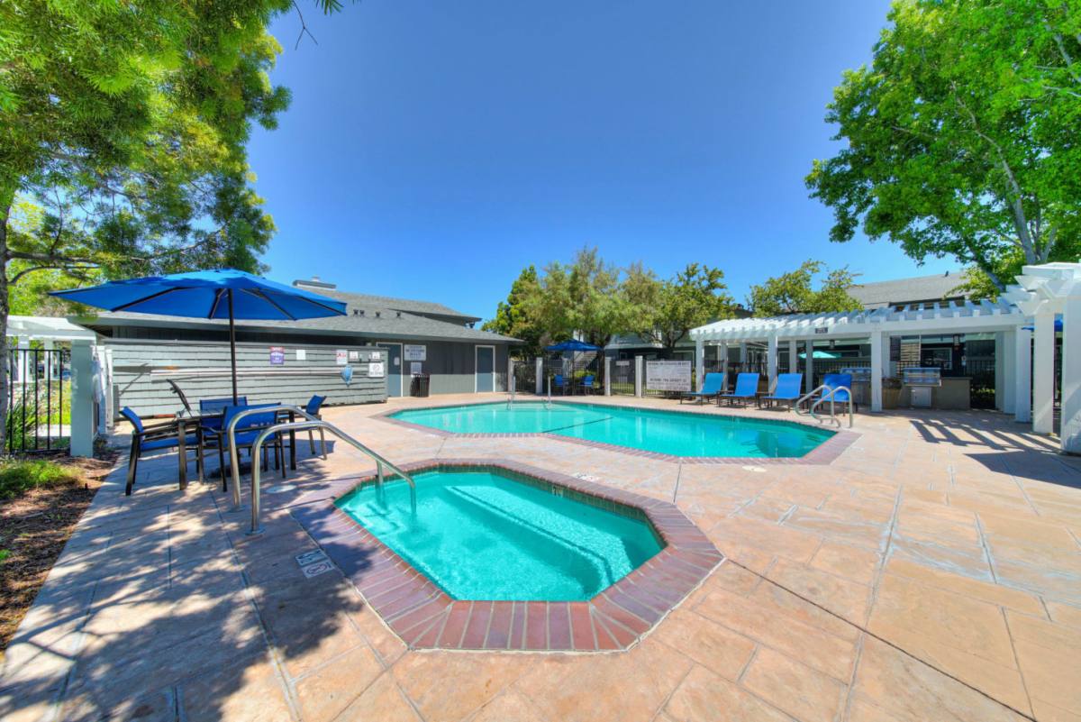 Apartment for rent at Parkside Commons, 900 143rd Ave, San Leandro, CA 94578