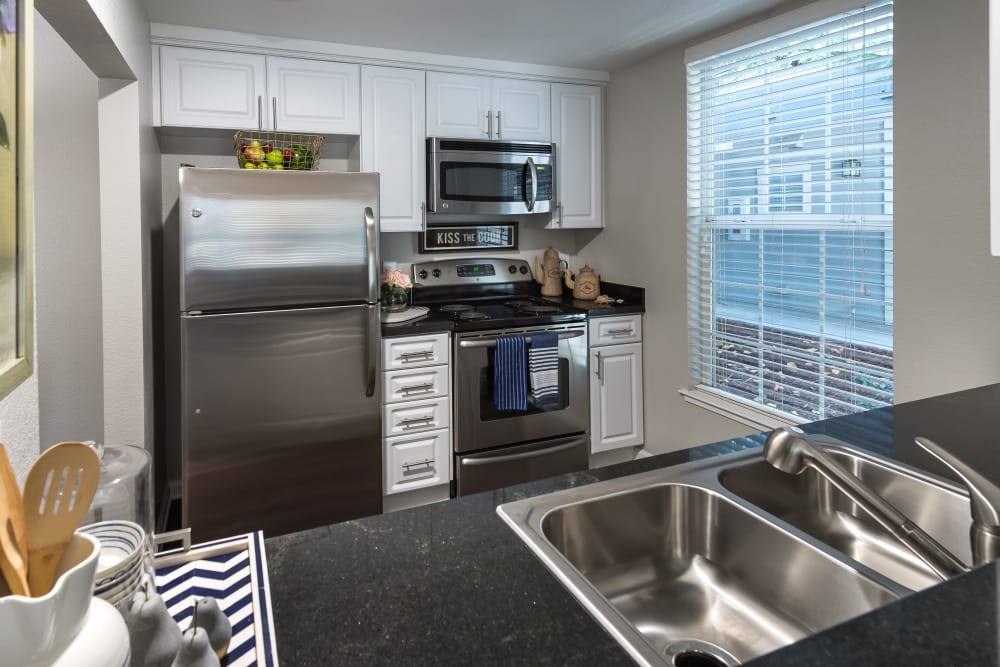 Apartment for rent at Nantucket, 1600 Nantucket Circle, Santa Clara, CA 95054