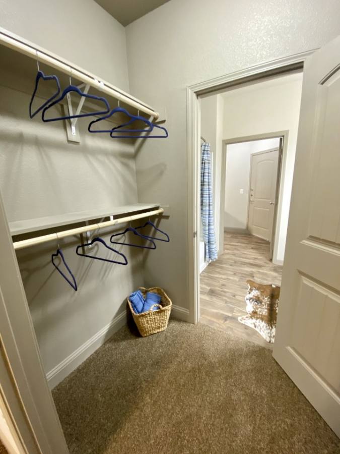 Apartment for rent at Lone Oak, 1801 Fort Worth Highway, Weatherford, TX 76087