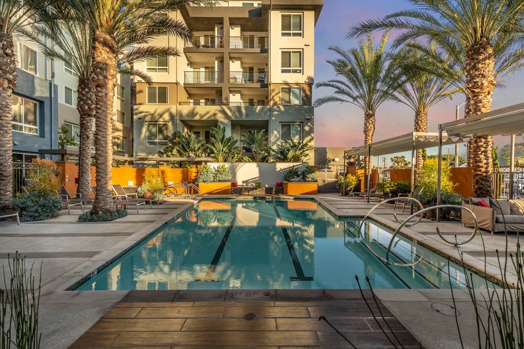 Apartment for rent at Bell South Bay, 11622 Aviation Blvd, Inglewood, CA 90304