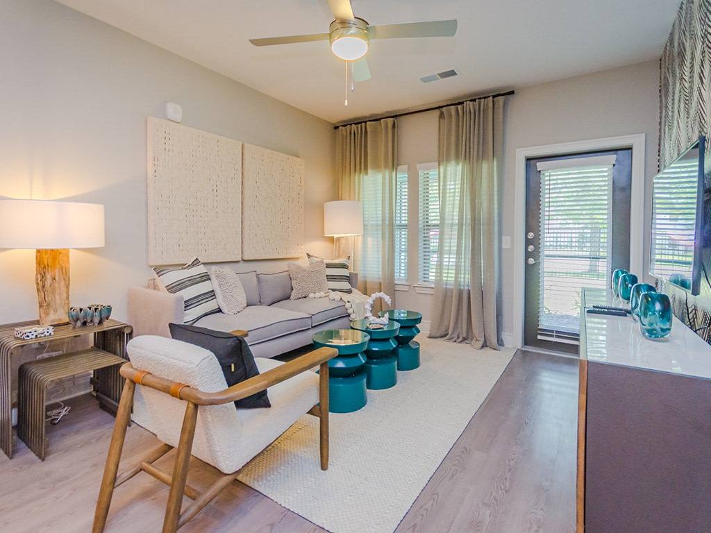 Apartment for rent at Cue Luxury Living, 13504 Citicards Way, Jacksonville, FL 32258