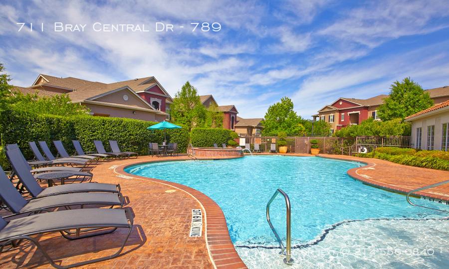 711 Bray Central Dr, Allen, TX 75013