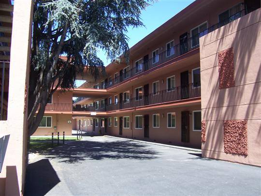 Apartment for rent at Park Holiday, 1980 Park Ave #13, San Jose, CA 95126