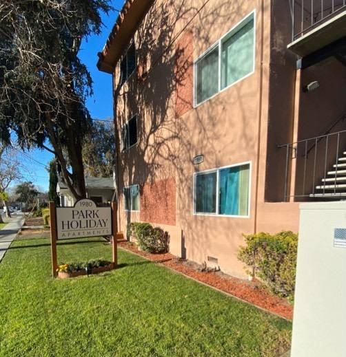 Apartment for rent at Park Holiday, 1980 Park Ave #13, San Jose, CA 95126