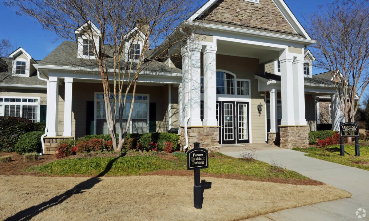 Apartment for rent at Madison Park, 1 Madison Park Dr, Madison, AL 35758