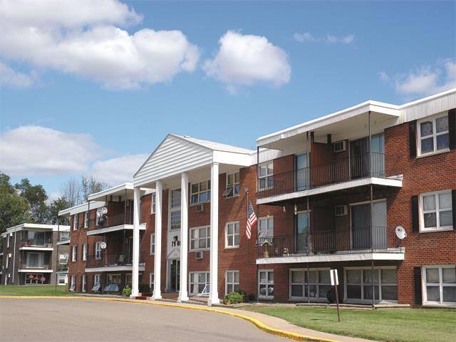 Apartment for rent at Point of America, 7870 Zane Ave N, Minneapolis, MN 55443