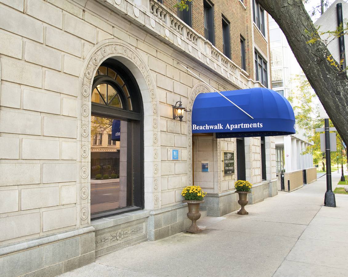 Apartment for rent at Beachwalk, 420 W Fullerton Parkway, Chicago, IL 60614