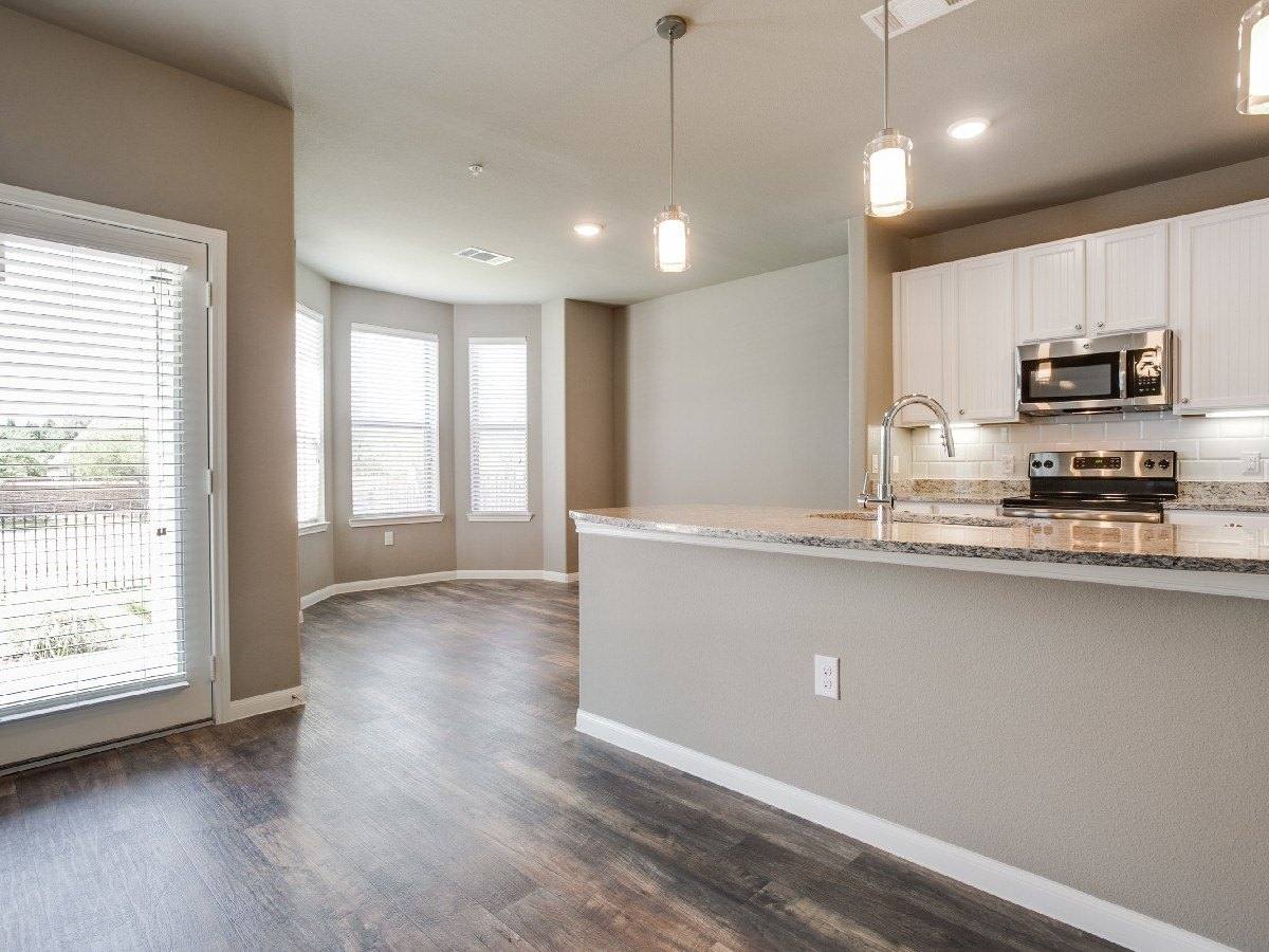 Townhouse for rent at The Commons of Chapel Creek, 7997 Wade Blvd, Frisco, TX 75034