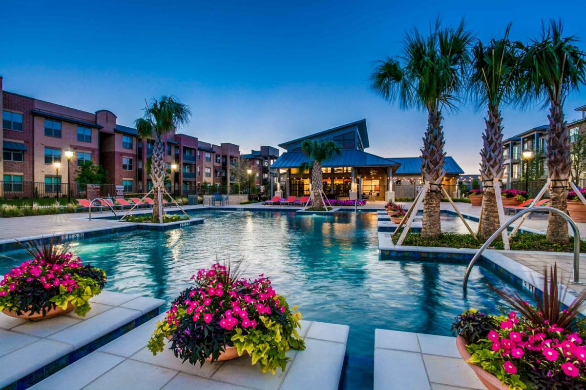 Townhouse for rent at The Commons of Chapel Creek, 7997 Wade Blvd, Frisco, TX 75034