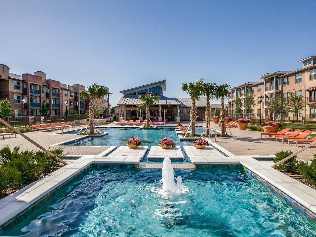 Townhouse for rent at The Commons of Chapel Creek, 7997 Wade Blvd, Frisco, TX 75034