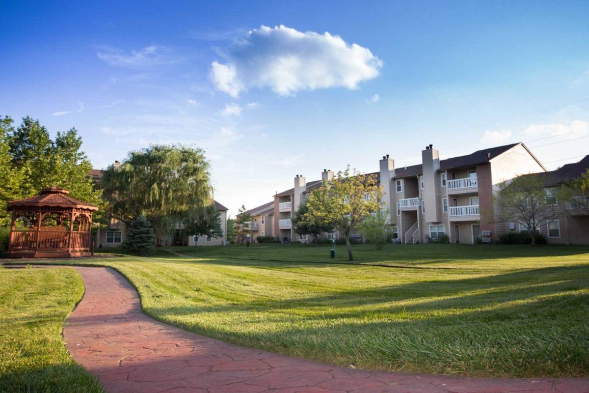 Apartment for rent at Arbors of Anderson, 4037 Mount Carmel Tobasco Rd, Cincinnati, OH 45255