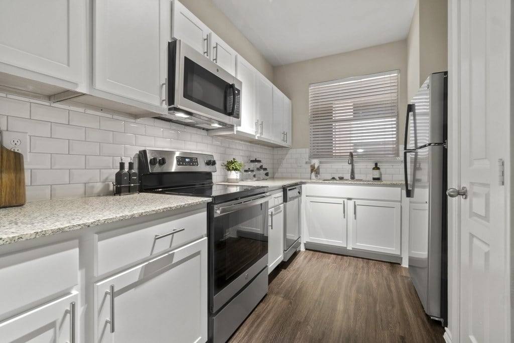 Apartment for rent at Reserves at White Rock, 9215 Garland Rd, Dallas, TX 75218