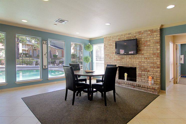 Apartment for rent at Timbers of Pine Hollow, 2020 Plantation Dr, Conroe, TX 77301