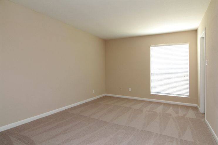 Apartment for rent at Timbers of Pine Hollow, 2020 Plantation Dr, Conroe, TX 77301