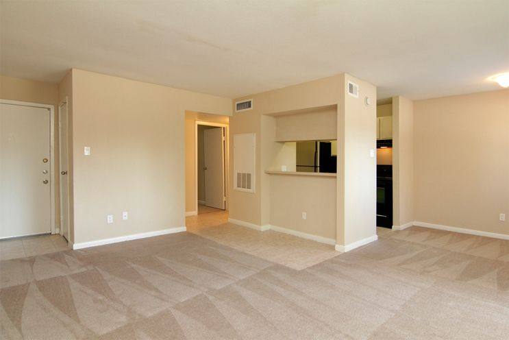 Apartment for rent at Timbers of Pine Hollow, 2020 Plantation Dr, Conroe, TX 77301