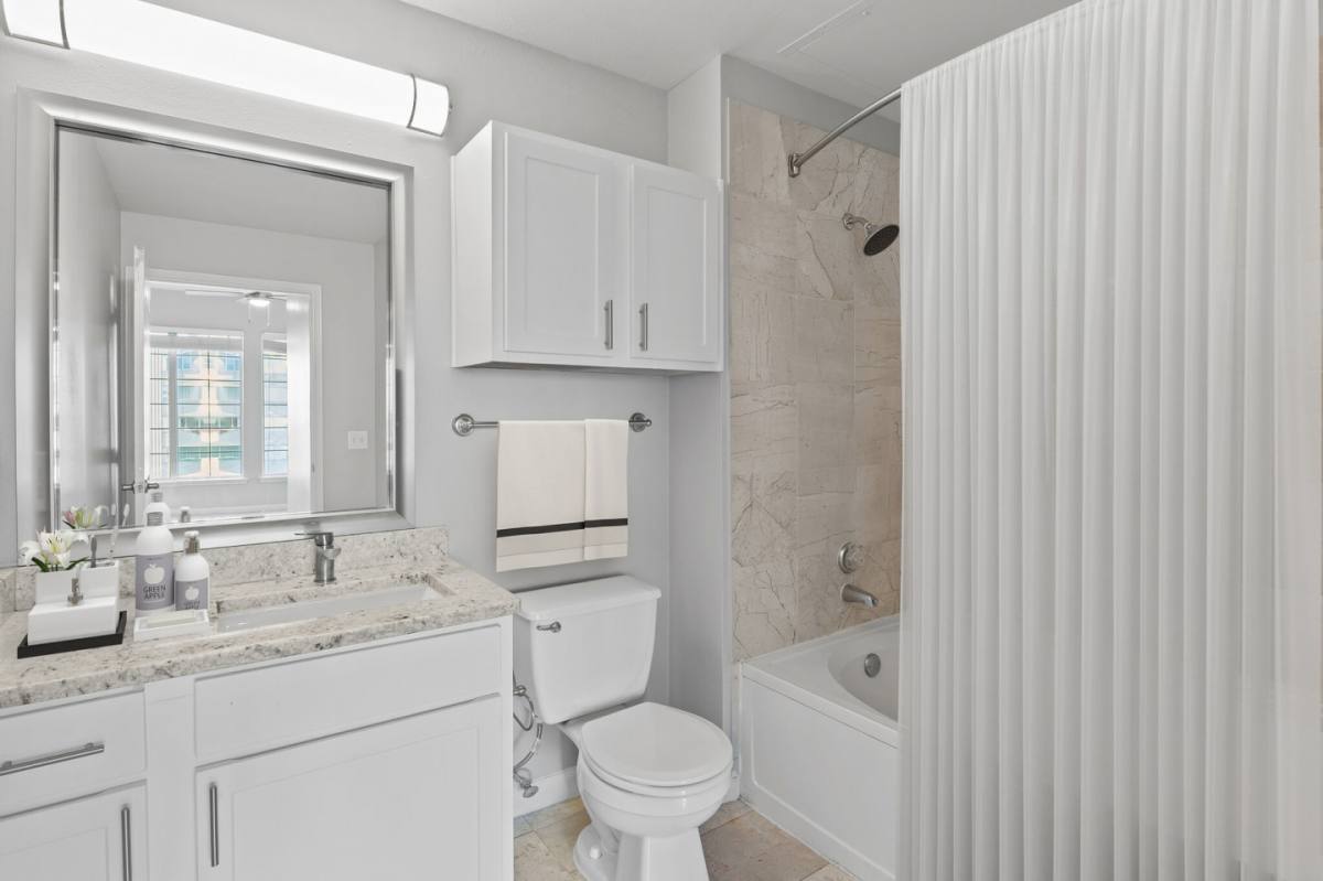 Apartment for rent at Skye at Turtle Creek, 2217 Ivan St, Dallas, TX 75201