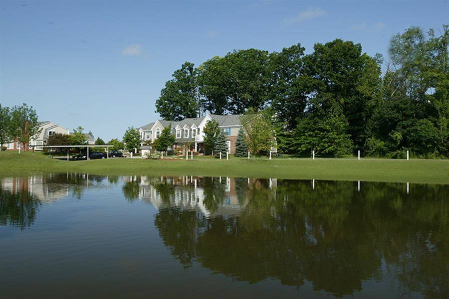Apartment for rent at Citation Club, 29540 Citation Circle, Farmington, MI 48331