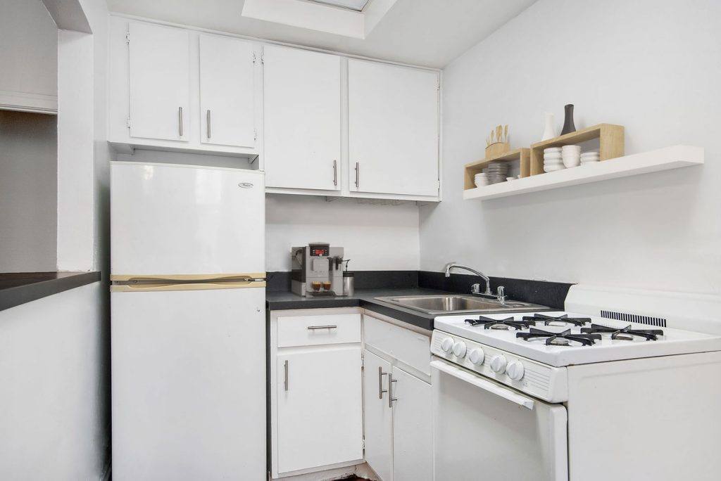 Apartment for rent at 430 West Diversey, 430 W Diversey Parkway, Chicago, IL 60614