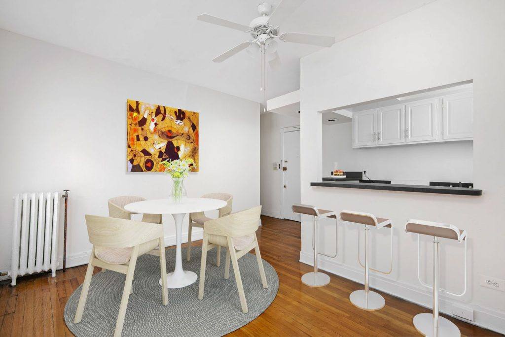 Apartment for rent at 430 West Diversey, 430 W Diversey Parkway, Chicago, IL 60614