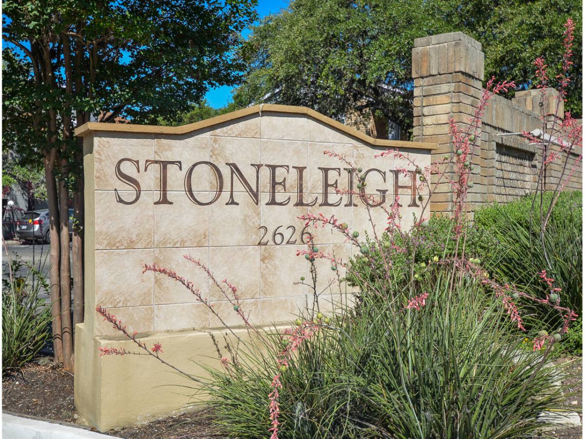 Apartment for rent at Stoneleigh, 2626 Thousand Oaks, San Antonio, TX 78270