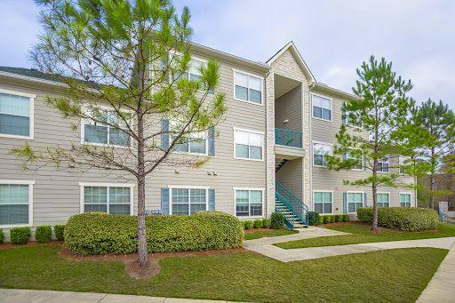 Apartment for rent at Olde Oak, 1200 Grande Oak Blvd, Saraland, AL 36571