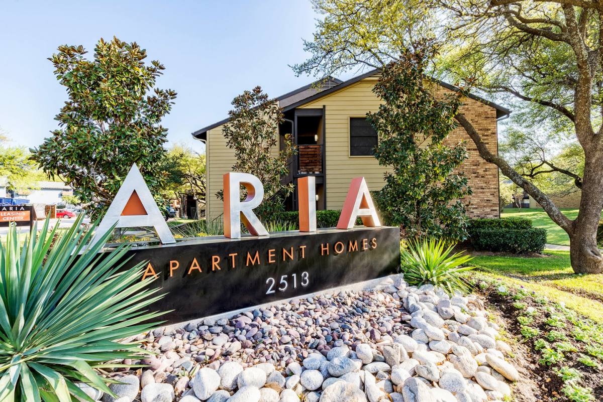 Apartment for rent at Aria, 2513 Summer Tree Circle, Arlington, TX 76006