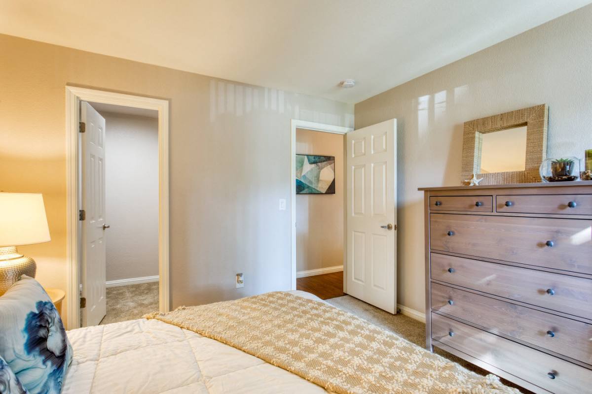 Apartment for rent at Imt Pleasant Hill, 225 Coggins Dr, Pleasant Hill, CA 94523