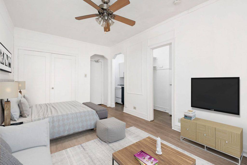 Apartment for rent at 1049 West Oakdale, 1049 W Oakdale Ave, Chicago, IL 60657