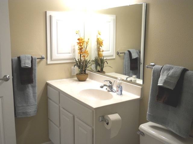 Apartment for rent at Carriage House, 3412 Village Green Blvd, Moorhead, MN 56560