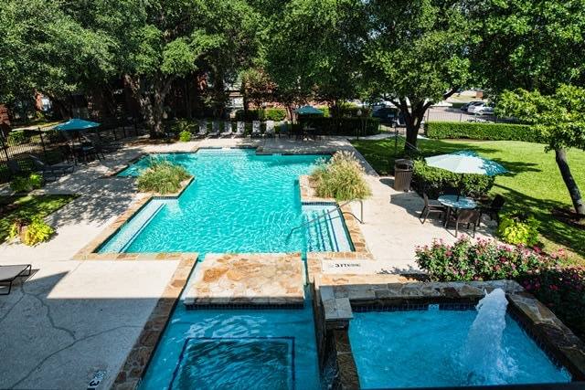 Apartment for rent at Indian Creek, 3910 Old Denton Rd, Carrollton, TX 75007