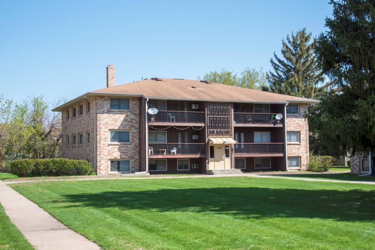 Apartment for rent at Nicollet Court, 8916 Nicollet Ave S, Minneapolis, MN 55420