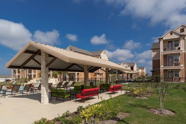 Apartment for rent at Oak Forest, 5312 John Stockbauer Dr, Victoria, TX 77904