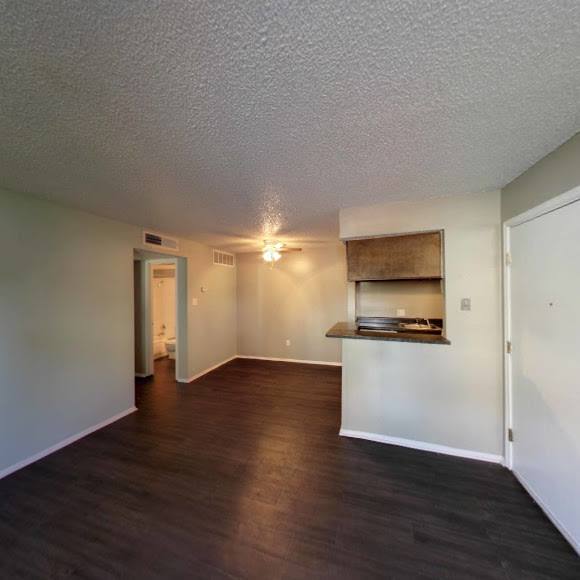 Apartment for rent at The Lynx, 6402 Albany Ave, Lubbock, TX 79424