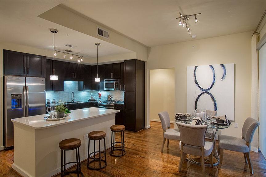 Apartment for rent at 500 Crawford St, Houston, TX 77002