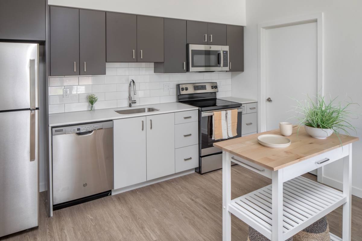 Apartment for rent at Twelve Mile Crossing, 588 SE 217th Ave, Gresham, OR 97030
