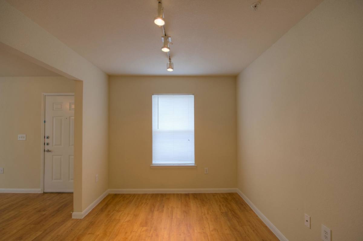 Townhouse for rent at Park at Piney Woods, 1200 S Frazier St, Conroe, TX 77301