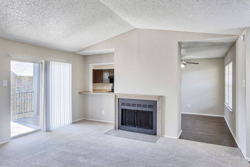 Apartment for rent at Bella Vista, 1834 E Peters Colony Rd, Carrollton, TX 75007