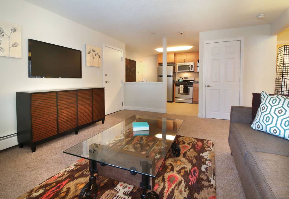 Apartment for rent at Middlesex Crossing, 158 Concord Rd, Billerica, MA 01821